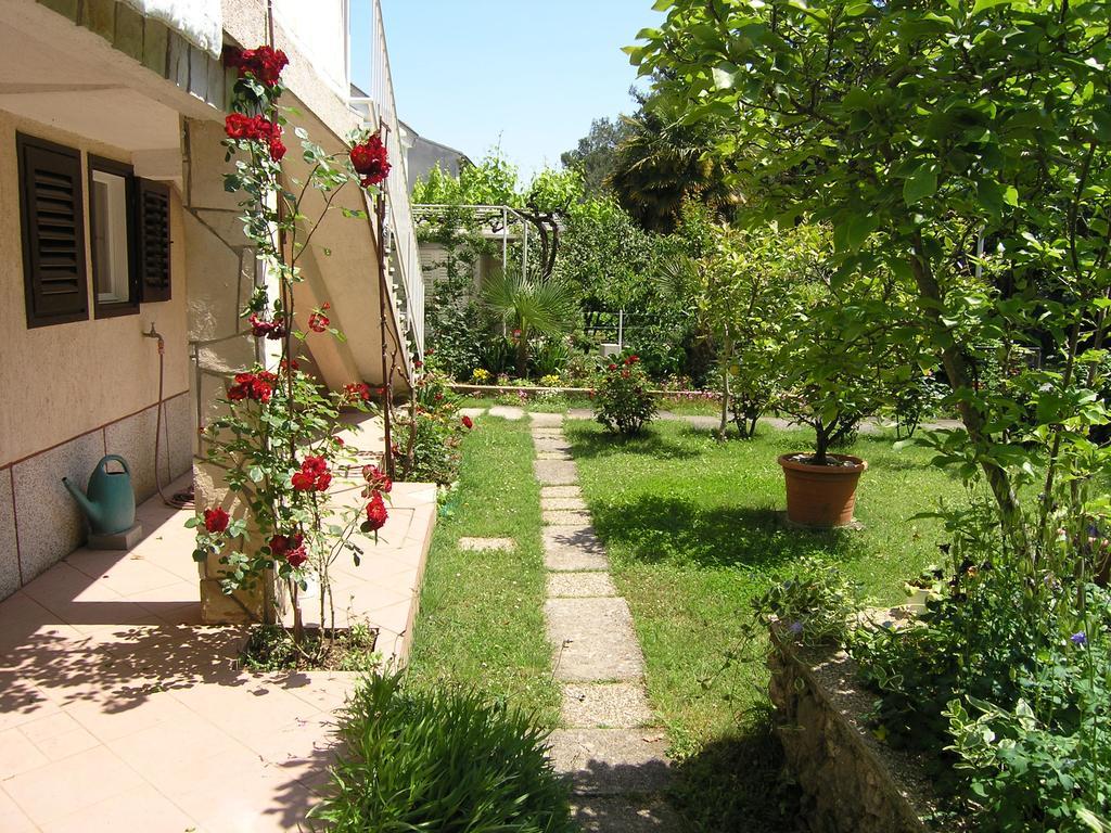 Apartments Ines Krk Town Kültér fotó