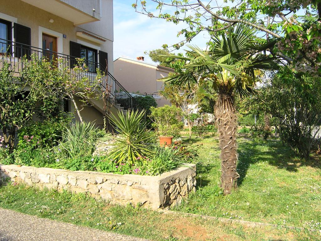 Apartments Ines Krk Town Kültér fotó