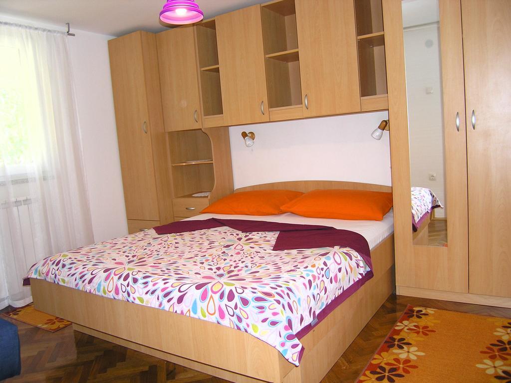 Apartments Ines Krk Town Kültér fotó