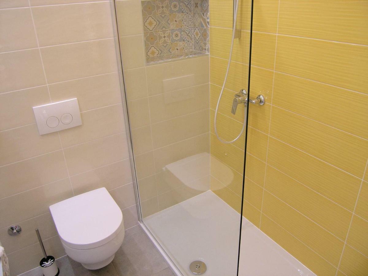 Apartments Ines Krk Town Kültér fotó